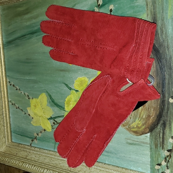 Vintage NOS Red Suede Ladies Gloves Sz Medium - Picture 5 of 7